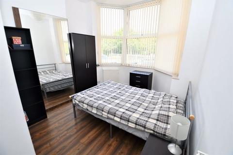 4 bedroom terraced house for sale - Barton Road, Manchester