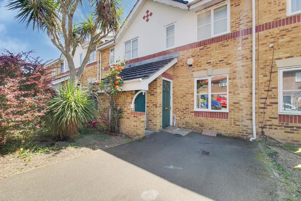 Goudhurst Road, Bromley 2 bed terraced house £375,000