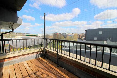 3 bedroom penthouse to rent - Albion Mill, King Street, NR1