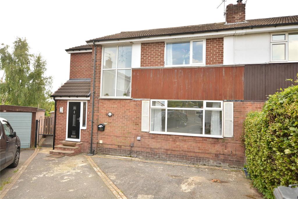 Alder Hill Avenue, Leeds, West Yorkshire 4 bed semidetached house £