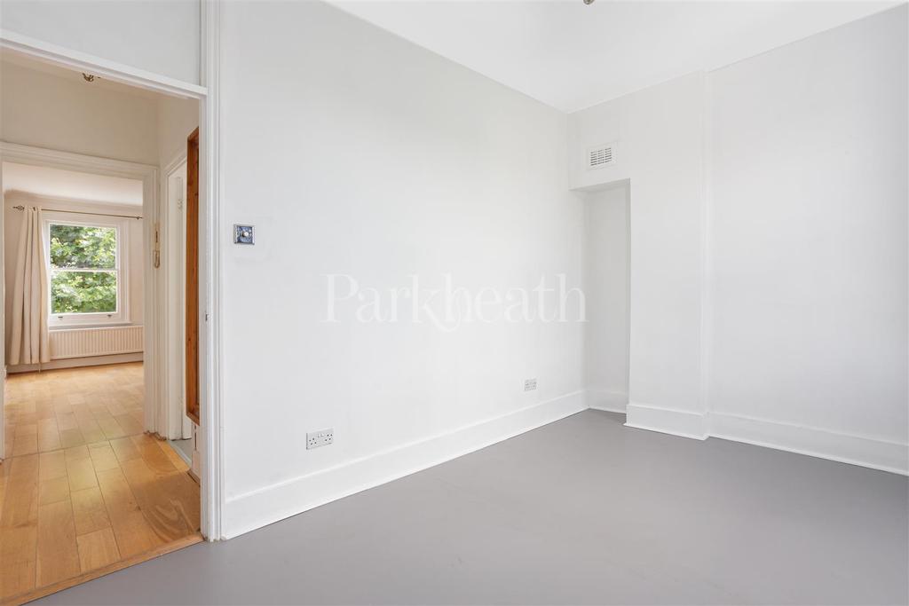 26c Fordwych Road nw2-6.jpg