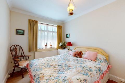 65 Rough Common Road, Rough Common, Canterbury, CT2 9DQ