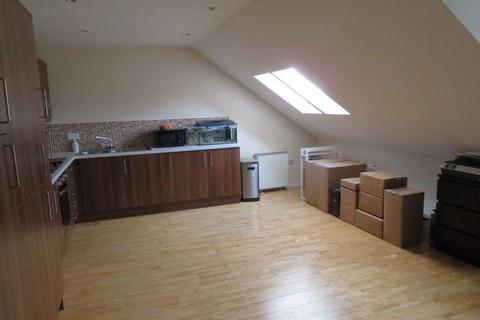 1 bedroom flat to rent - Renson Close, Fullbridge Rd, Walton