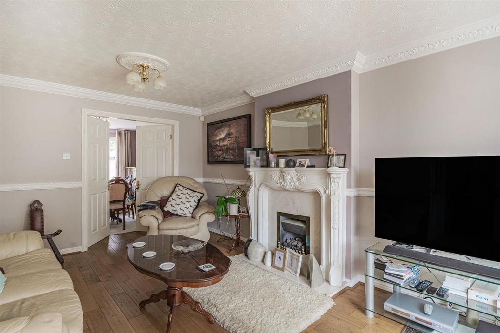 8509680-interior15.jpg