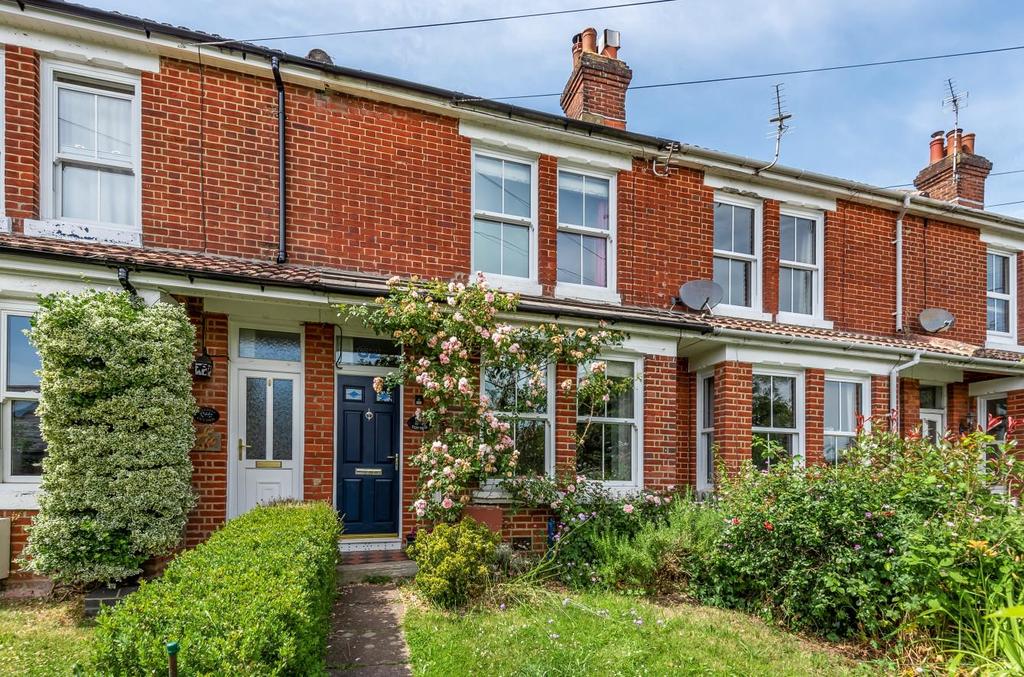 Pitmore Road, Allbrook, Eastleigh 2 bed terraced house for sale £350,000