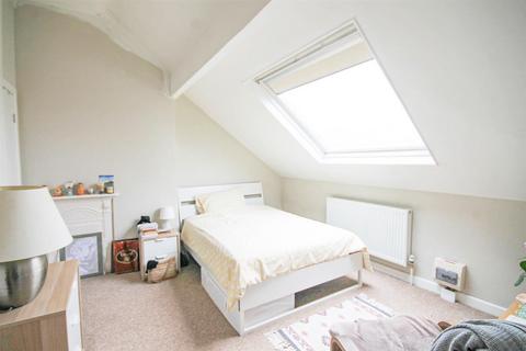 5 bedroom townhouse for sale - Hookstone Road, Harrogate, HG2 8BT