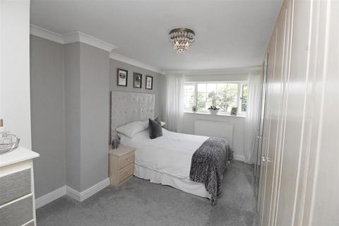 14 Angus Drive, Bletchley, Milton Keynes, MK3 7NF