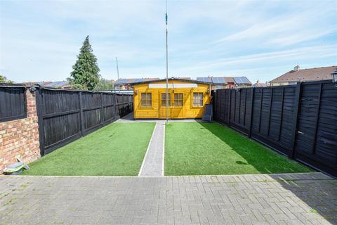 16 Gloucester Road, Gravesend, DA12 5JY