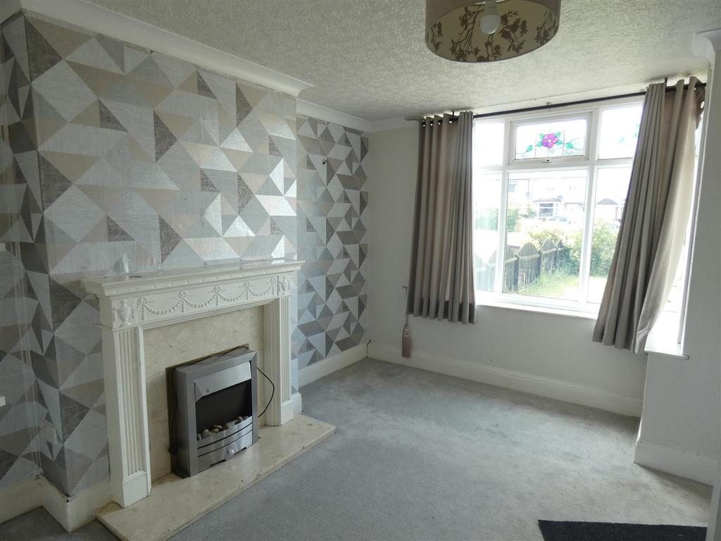 Froghall Road, Cheadle 3 bed semidetached house £169,500