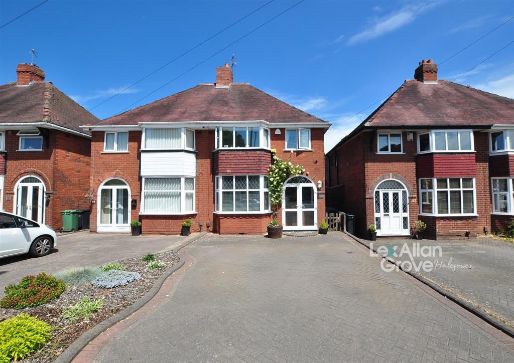 Kent Road, Halesowen 3 bed semidetached house for sale £310,000