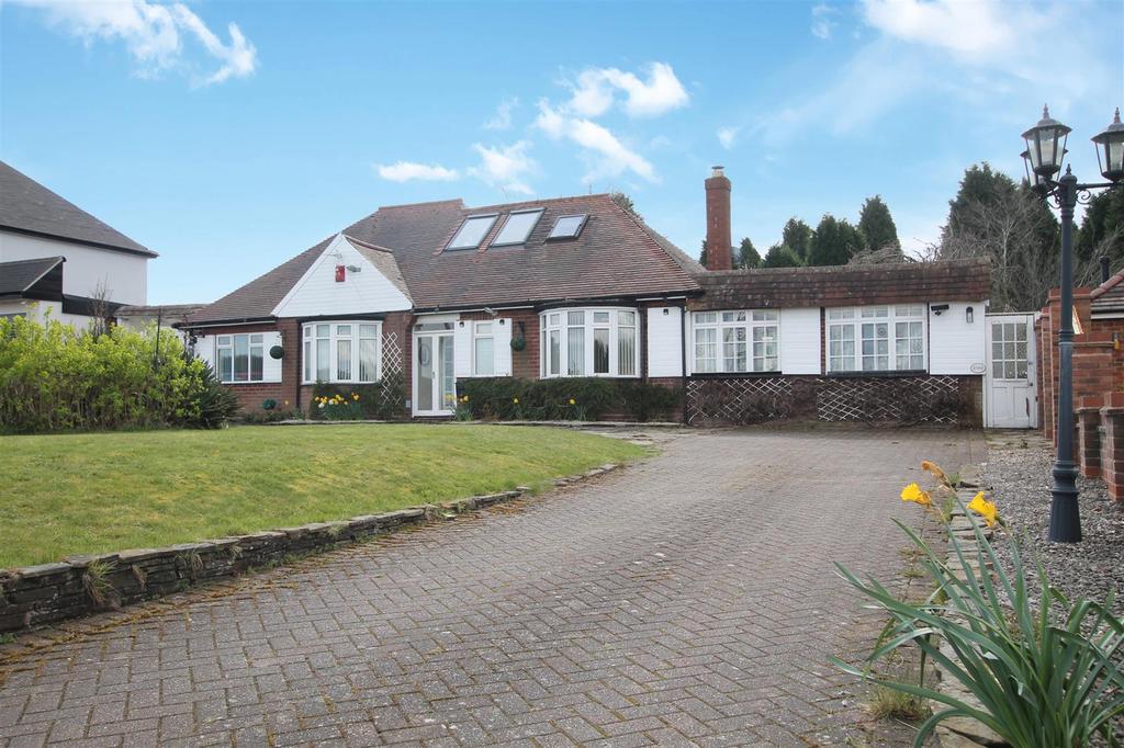 Little Hardwick Road, Aldridge... 3 bed detached bungalow £650,000