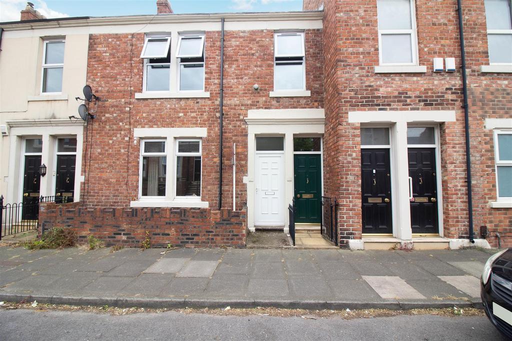 Windsor Avenue, Bensham 2 bed property for sale £100,000