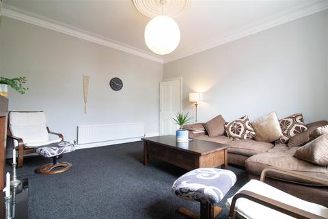 106 Windsor Avenue, Gateshead, NE8 4NX