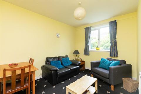 17 Polepark Road, Dundee, DD1 5QT