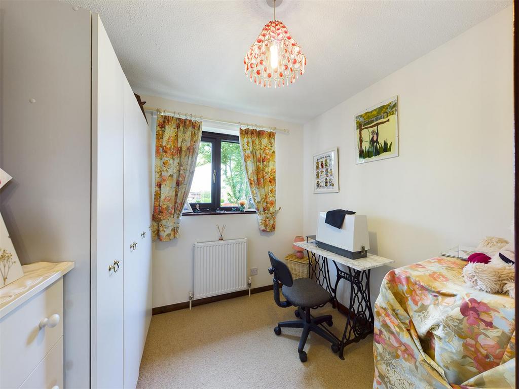 Bedroom: