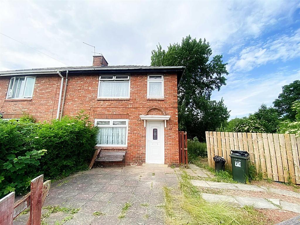 Queens Crescent, Wallsend 3 bed semidetached house £120,000