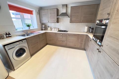 14 Aidan Gardens, Durham, DH1 2BF