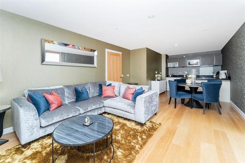 2 bedroom apartment for sale - Watermans Place, 3 Wharf Approach, Leeds