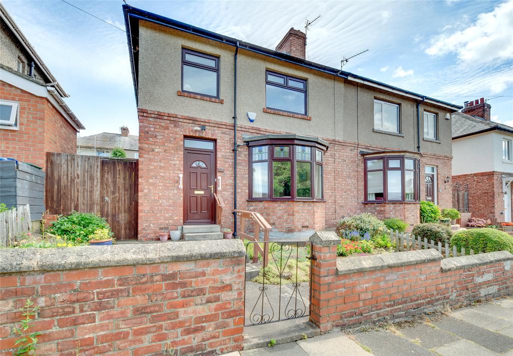Briermede Avenue, Low Fell, NE9 3 bed semidetached house £200,000