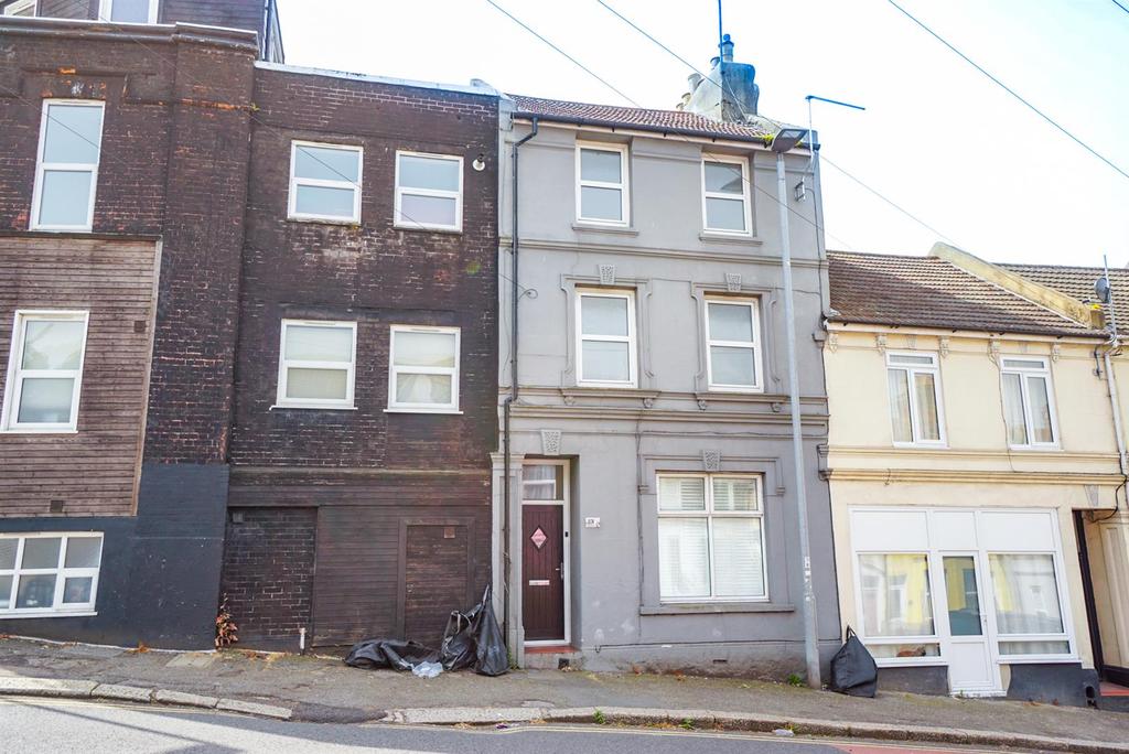 Mount Pleasant Road, Hastings 3 bed terraced house for sale £225,000