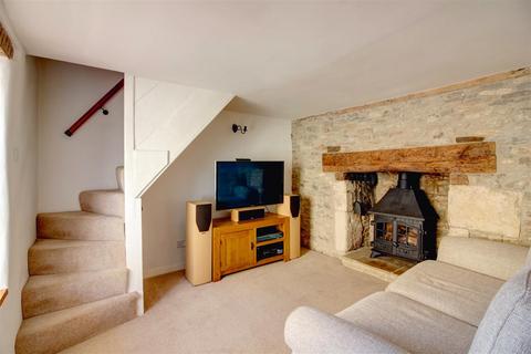 2 bedroom cottage for sale, 8 Kingswall, Malmesbury
