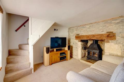 8 Kings Wall, Malmesbury, SN16 9BJ