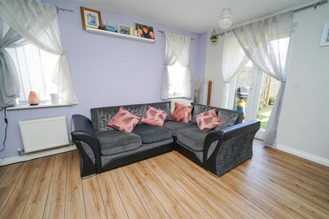 127 Johnson Drive, Leighton Buzzard, LU7 4QR