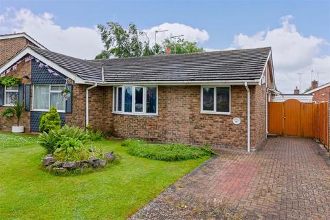 2 bedroom semi-detached bungalow for sale - Boxgrove, Goring-By-Sea, Worthing