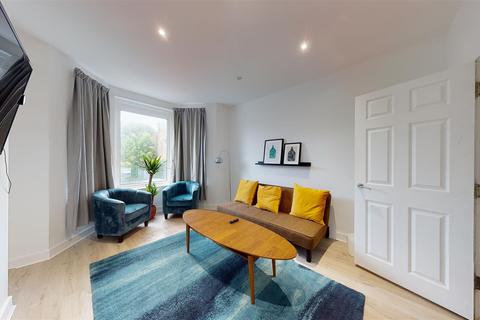 37 Coolinge Road, Folkestone, CT20 1EW
