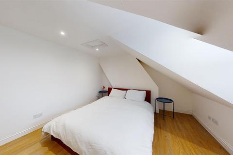 37 Coolinge Road, Folkestone, CT20 1EW