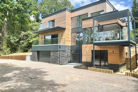 4 bedroom detached house to rent - Brockswood Lane, Welwyn Garden City, Hertforshire, AL8