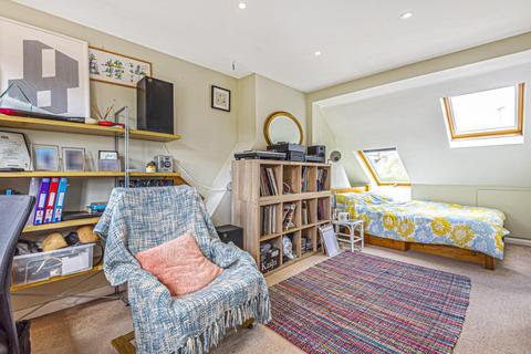 19 Amies Street, London, SW11 2JL