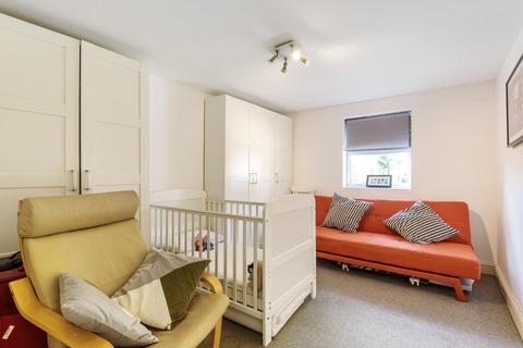 28b Wolfington Road, London, SE27 0JF