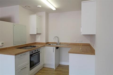 1 bedroom flat to rent, Grove Road, Eastbourne, BN21