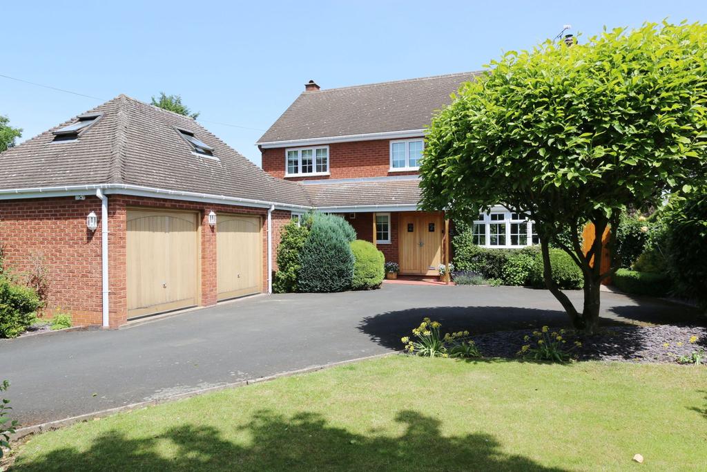 Pine House, Dunnington, Alcester, B49 5 bed detached house £735,000