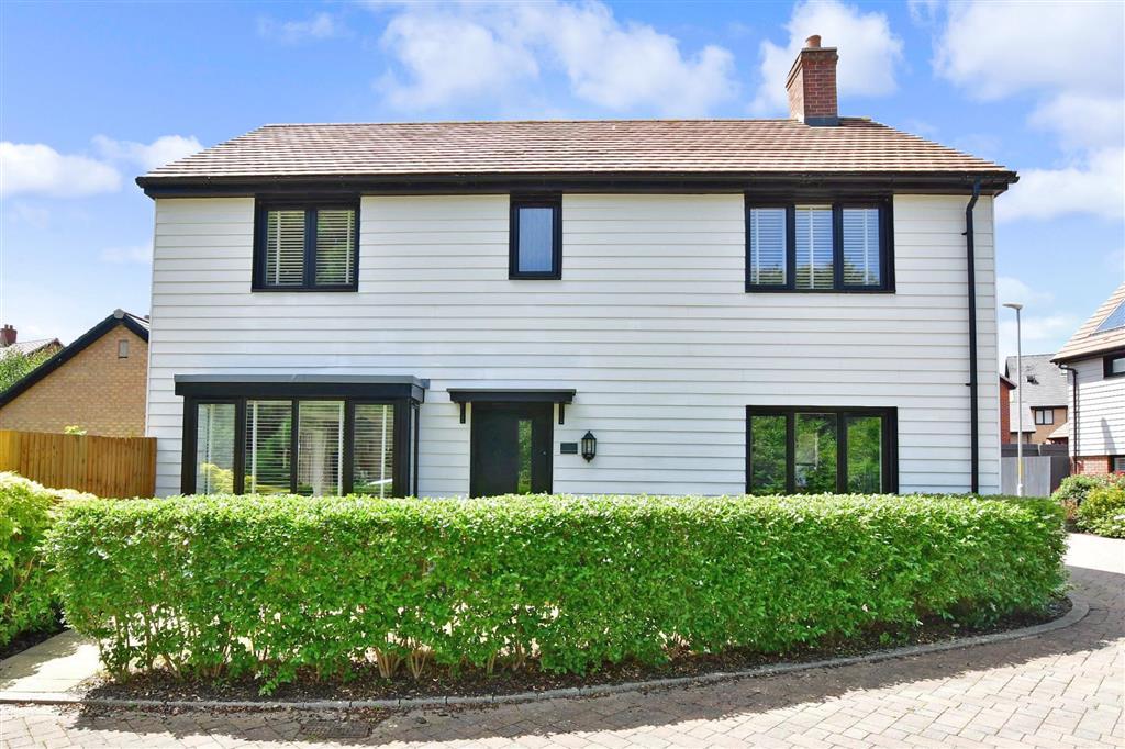 Charlotte Way, Leybourne, West... 4 bed detached house £600,000