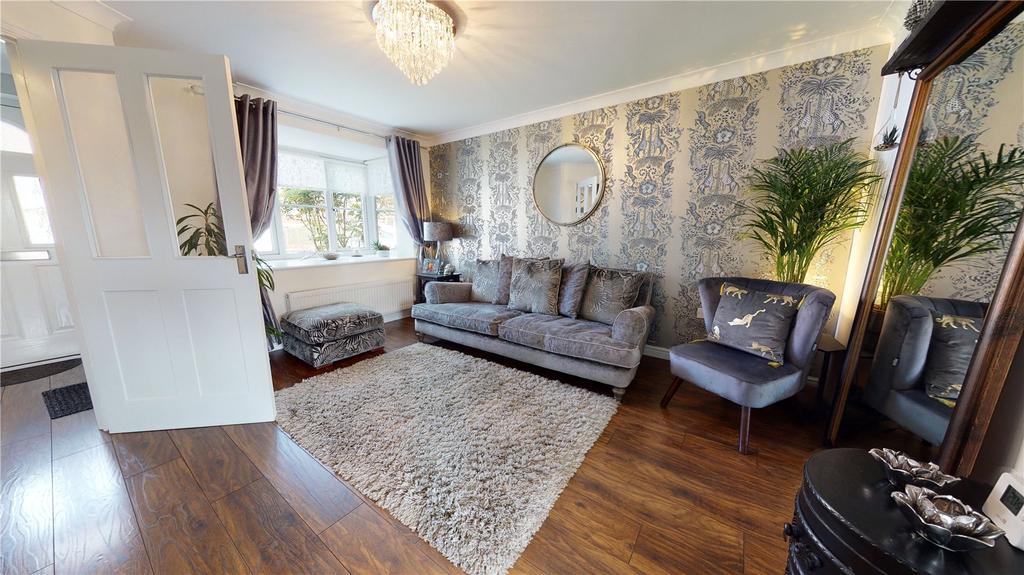Sedgewick Close, Hartlepool, TS24 3 bed semidetached house £140,000