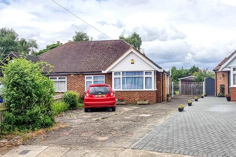 75 Field Close, Ickenham, Uxbridge, UB10 8JQ