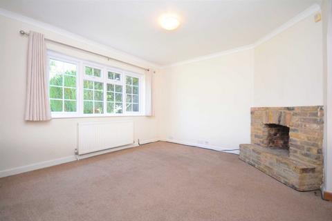 1 Howard Crescent, Seer Green, Beaconsfield, HP9 2XR