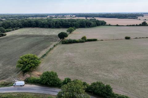 Land for sale, Tumblers Green CM77