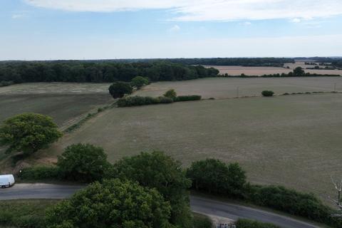 Land for sale, Tumblers Green CM77