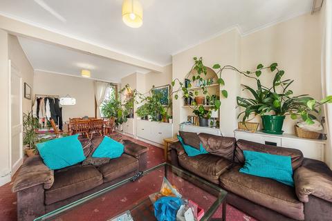 10 Wingrave Road, London, W6 9HF