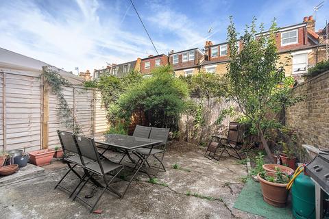 10 Wingrave Road, London, W6 9HF