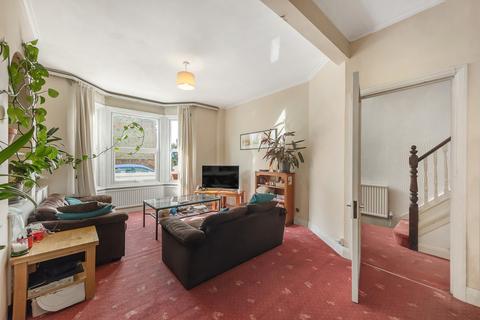 10 Wingrave Road, London, W6 9HF