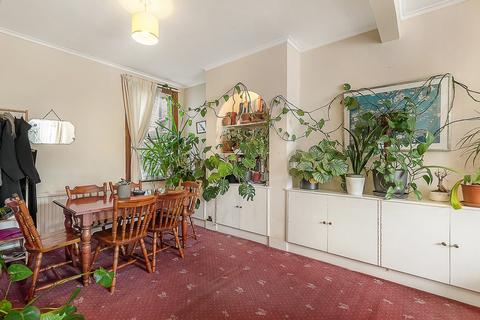 10 Wingrave Road, London, W6 9HF