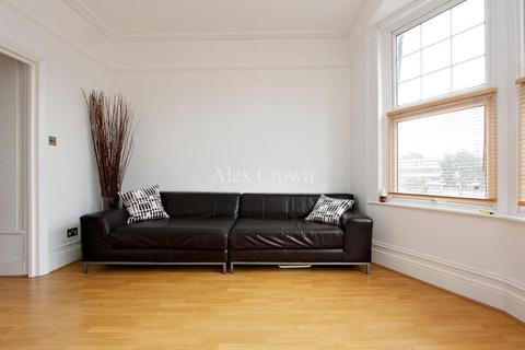 undefined, Green Lanes, Winchmore Hill
