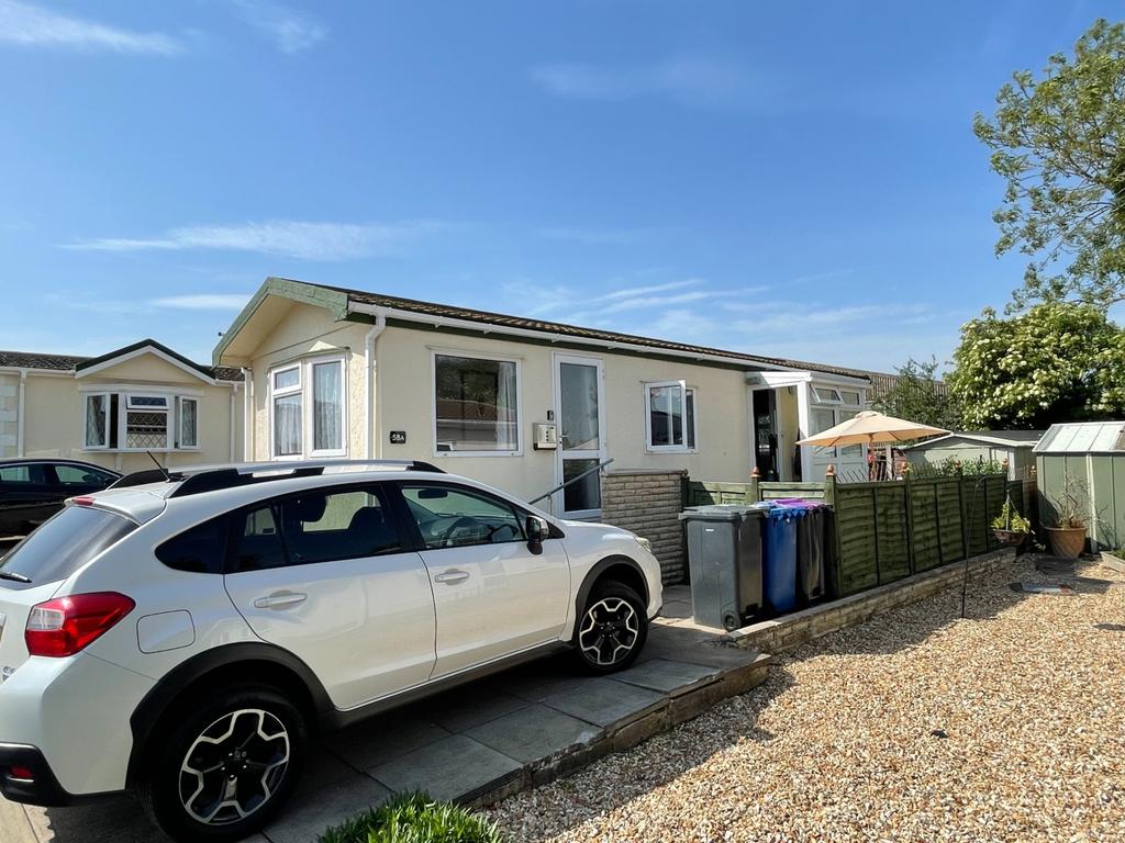 Kingsmead Park, Swinhope, LN8 1 bed park home for sale £80,000