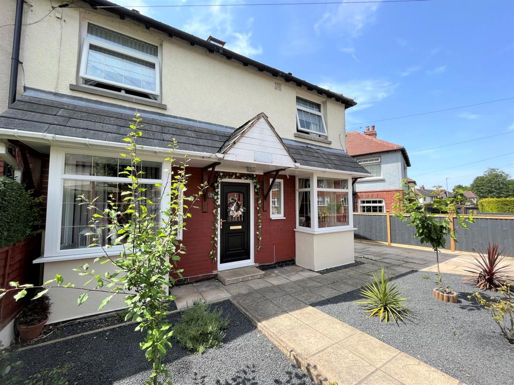 Rutland Avenue, Wakefield 4 bed semidetached house £199,995