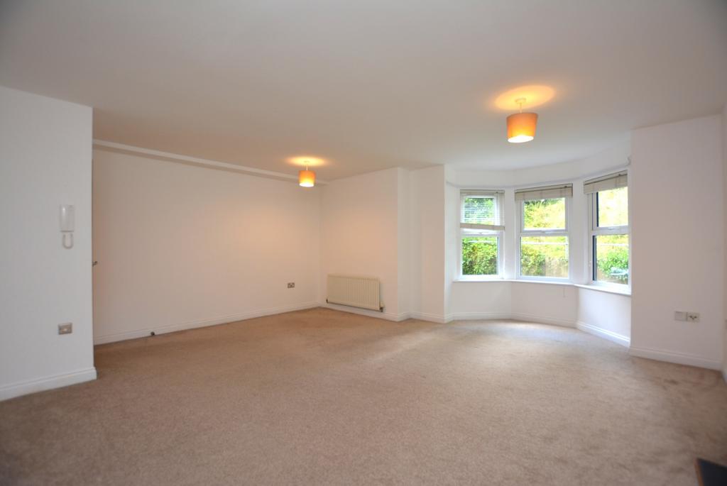 Lounge 1