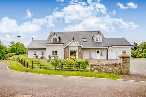 5 bedroom detached house for sale - Kingfisher Place, Kingennie, Broughty Ferry, Dundee